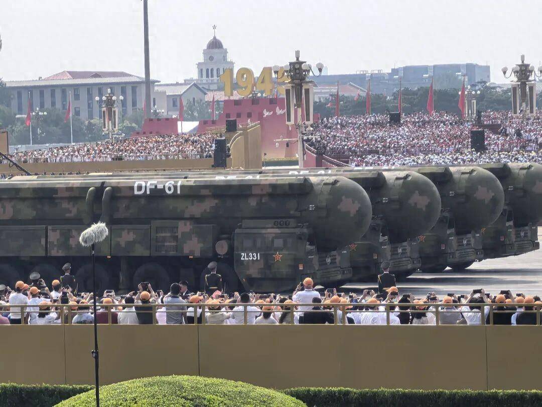 皇冠登3代理
_乌军少将：别等到战场上再认清皇冠登3代理
，93阅兵上中国装备到底有多强大！