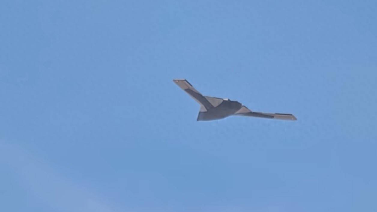 皇冠信用网开户
_外媒：没等到轰-20皇冠信用网开户
，中国“沉默巨人”已首飞，颠覆印太空战规则