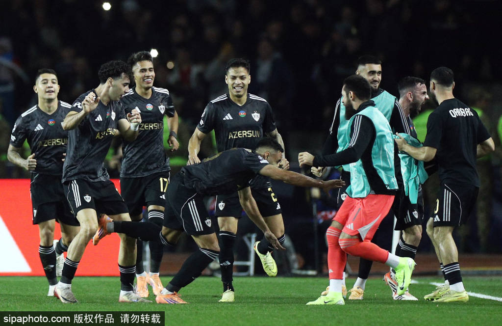 皇冠信用網如何申请
_0-1！山东PK湖北：邢琦补时判点皇冠信用網如何申请
，山东输球出局主力伤退背后的真相与影响