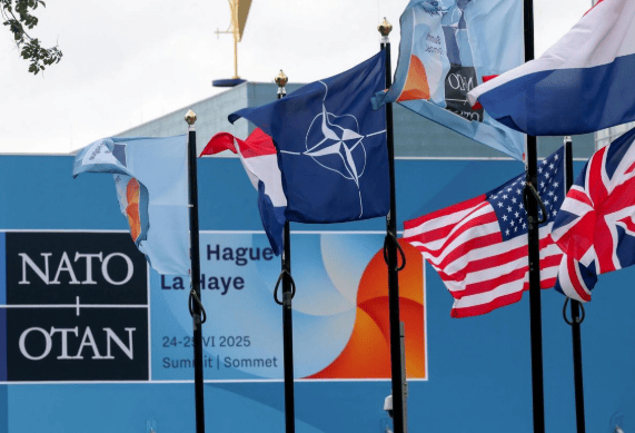 信用网皇冠申请注册
_乌军断粮7天大规模投降信用网皇冠申请注册
，德国先下手为强，凑80万大军与俄罗斯硬刚到底？俄乌局势重大反转