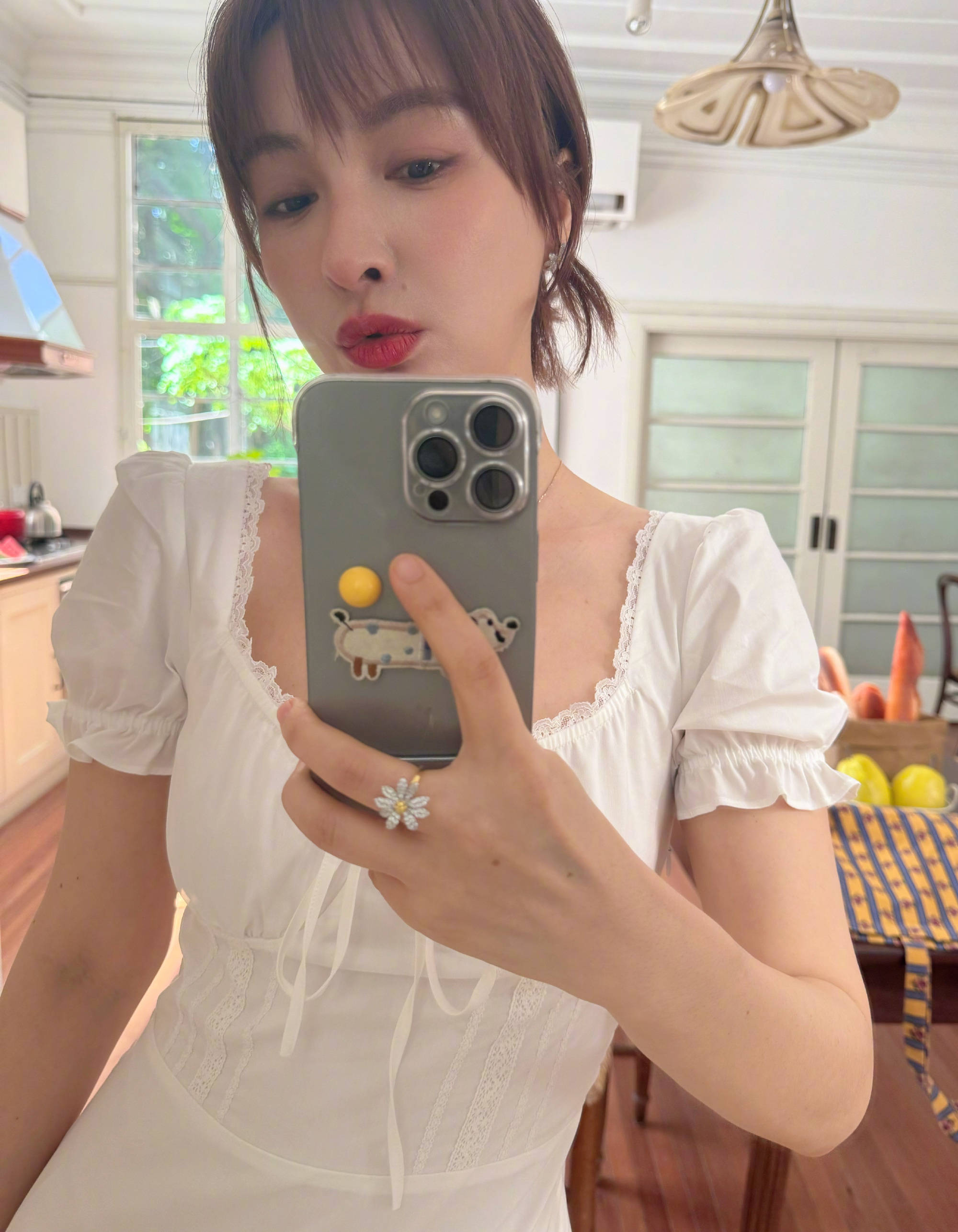 皇冠信用网登3代理
_吴昕被曝“资产十位数”:没老公没孩子财富自由有多爽皇冠信用网登3代理
?