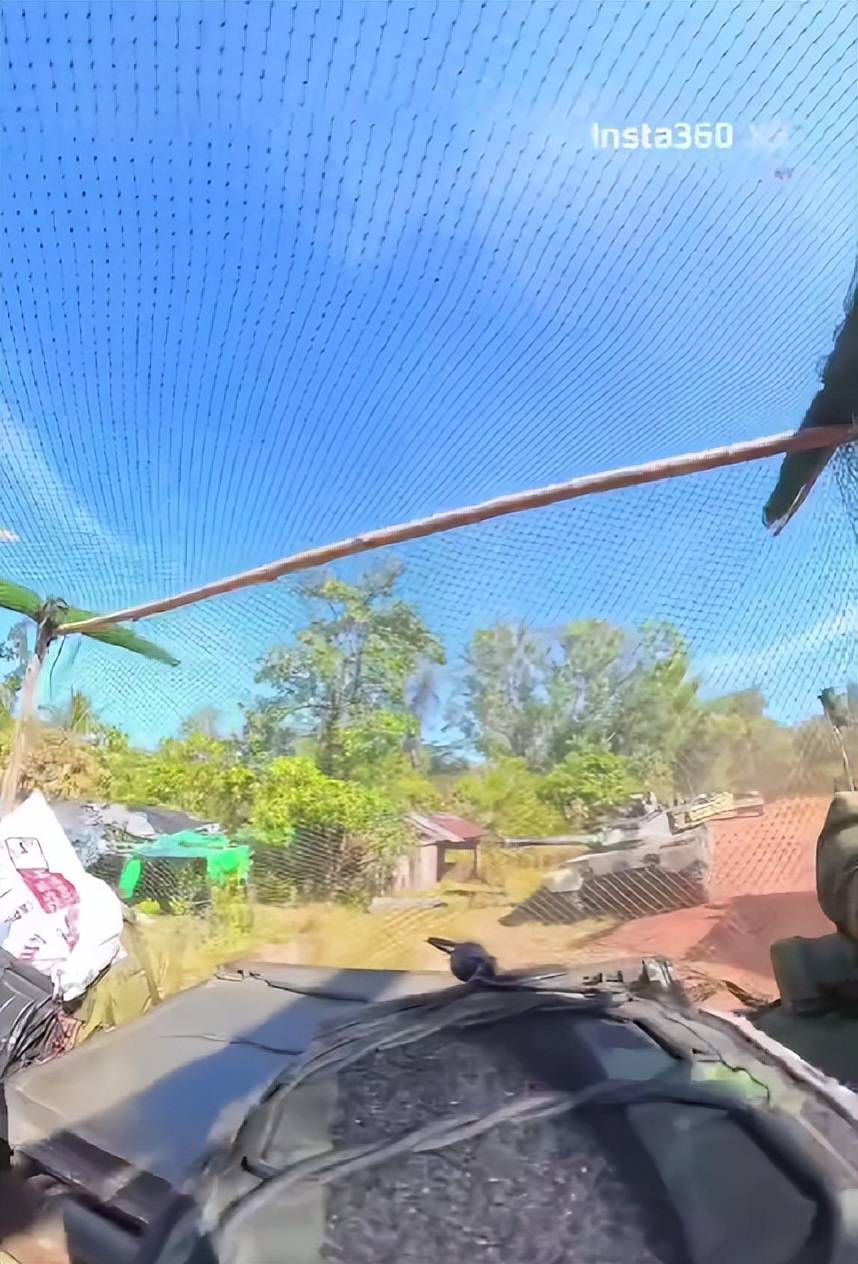 皇冠信用网代理申请_神仙打架了!泰国VT-4坦克与柬军40火对轰皇冠信用网代理申请,结局让所有人意想不到