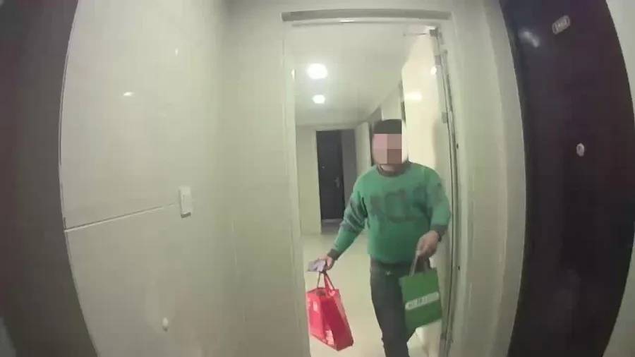 如何申请皇冠代理_上海警方:多名来沪人员窜至居民小区如何申请皇冠代理,已被抓获!家门口出现这种袋子,千万小心→