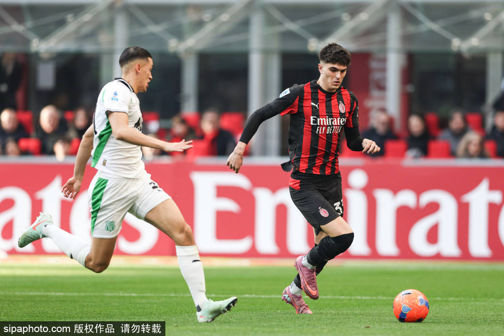 皇冠信用网网址_恩昆库转会风波：米兰遭土超豪门报价皇冠信用网网址，背后隐藏的市场策略与战术布局