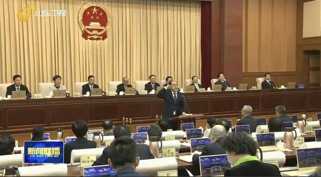 皇冠信用网会员开户申请_山东省委书记、省人大常委会主任林武皇冠信用网会员开户申请,向副省长李晓龙颁发任命书