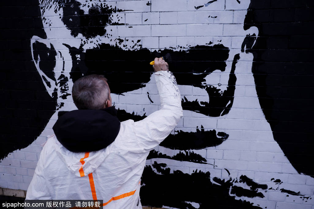 皇冠退水_费迪南德：约克雷斯今天肯定会进球皇冠退水，热刺的防守给了他想要的空间