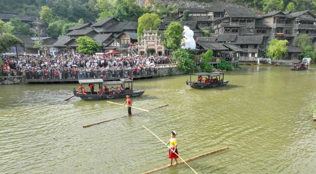 皇冠信用网开户
_12306上站名多了空格?恭喜你发现“彩蛋”皇冠信用网开户
!