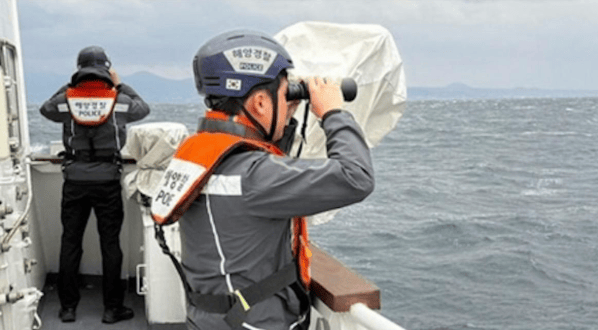 正版皇冠信用网_一中国公民在韩邮轮坠海 韩国海警：事发时坠海者家人在同一船上