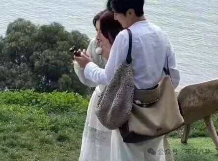 皇冠信用出租代理_离婚6年后他谈了个小十几岁的新女友？前妻坦言不介意他新恋情皇冠信用出租代理。